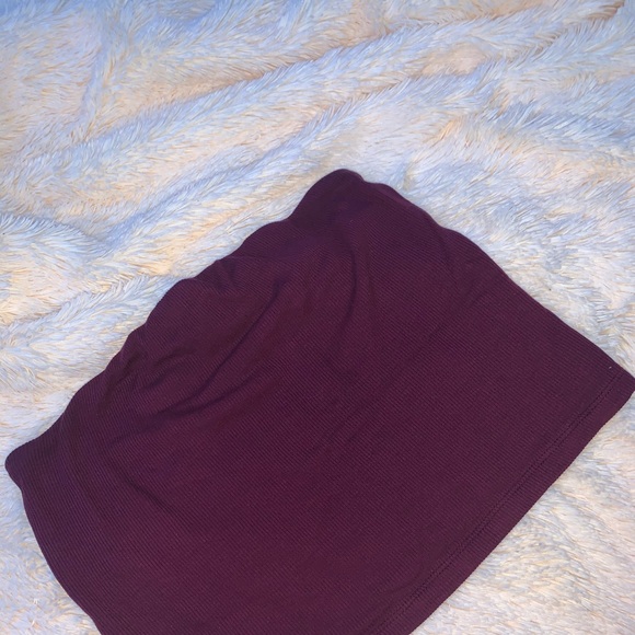 Burgundy strapless top - Picture 2 of 3